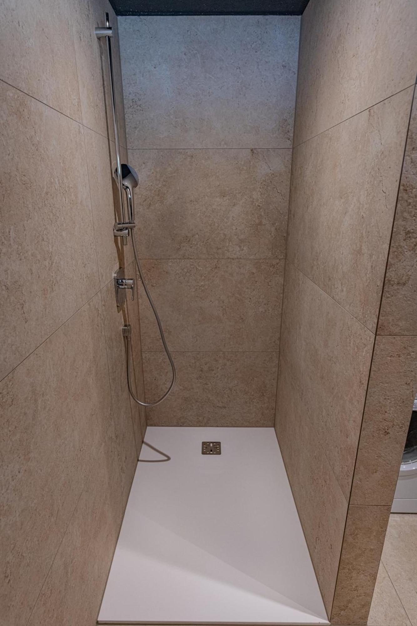 Deluxe Apartement Tirol Landeck Luaran gambar