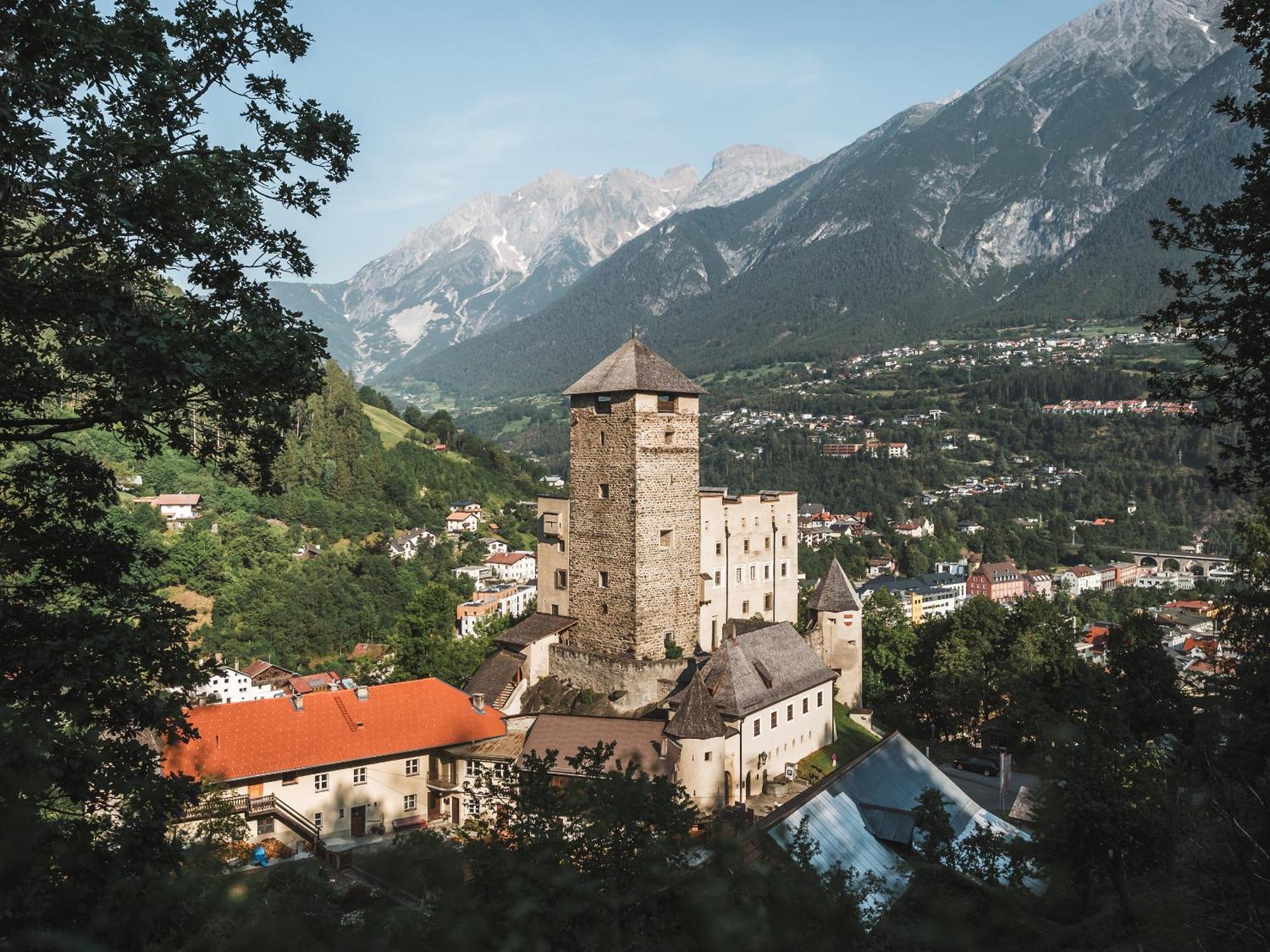 Deluxe Apartement Tirol Landeck Luaran gambar